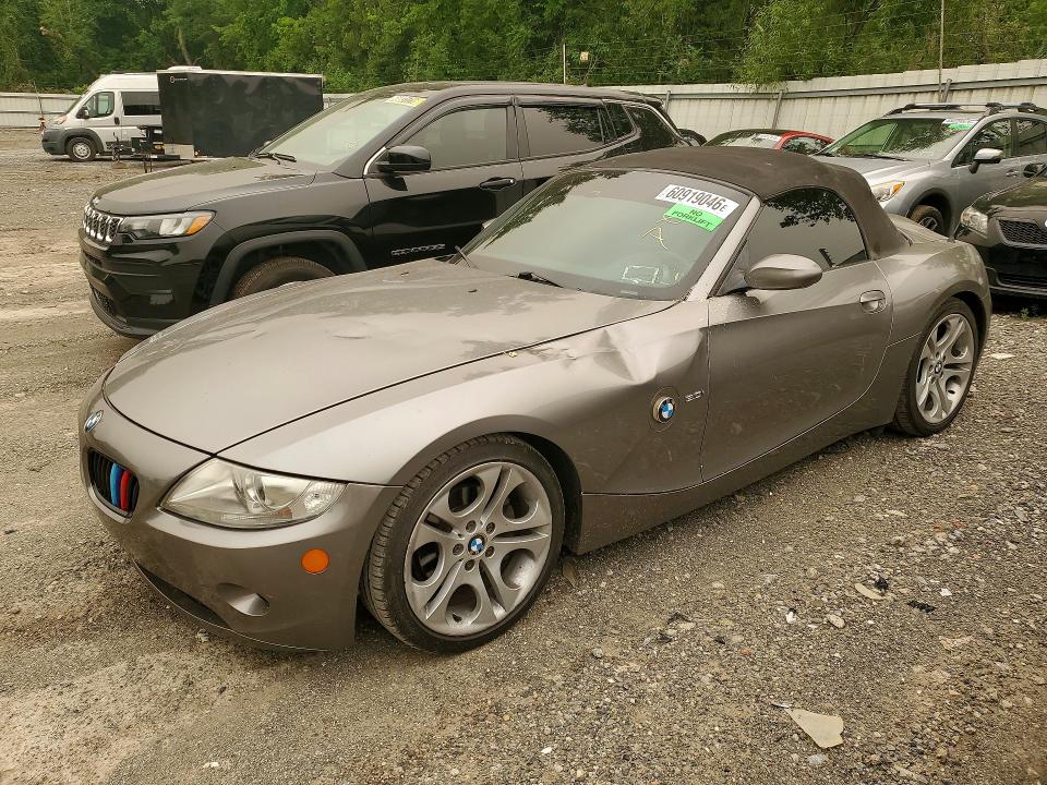 60919046 :رقم المزاد ، 4USBT53545LT28509 vin ، 2005 Bmw Z4 مزاد بيع