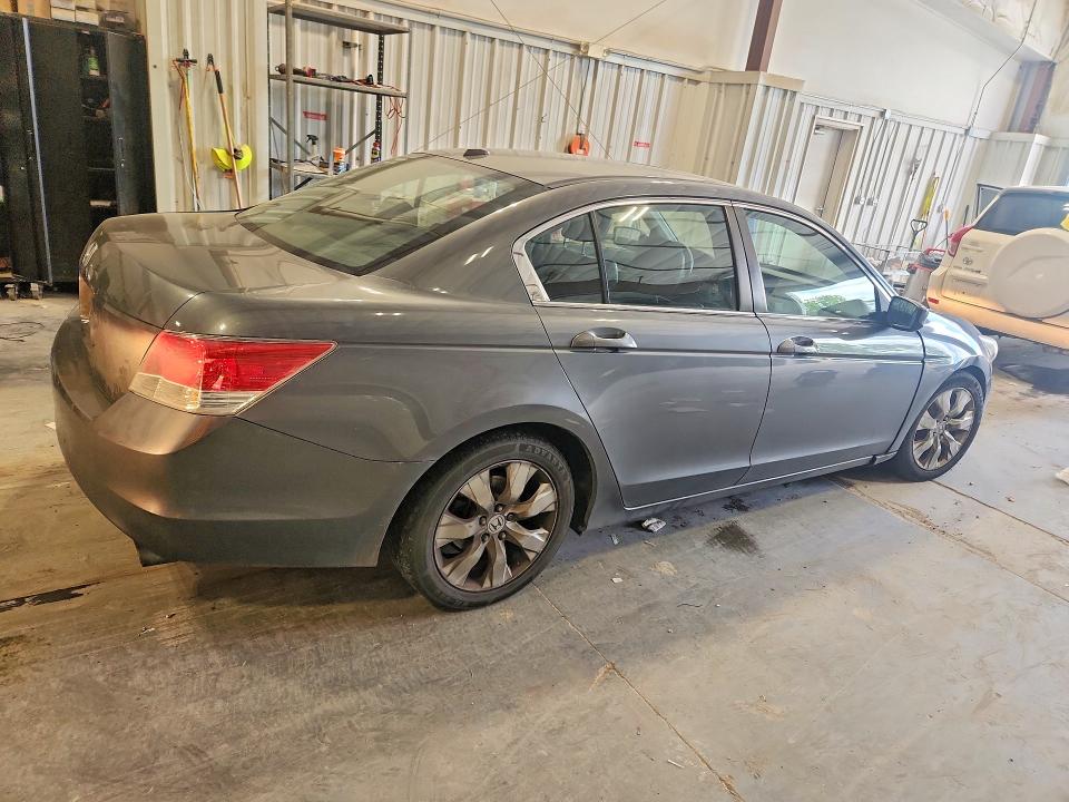 62334756 :رقم المزاد ، 1HGCP26898A153937 vin ، 2008 Honda Accord مزاد بيع