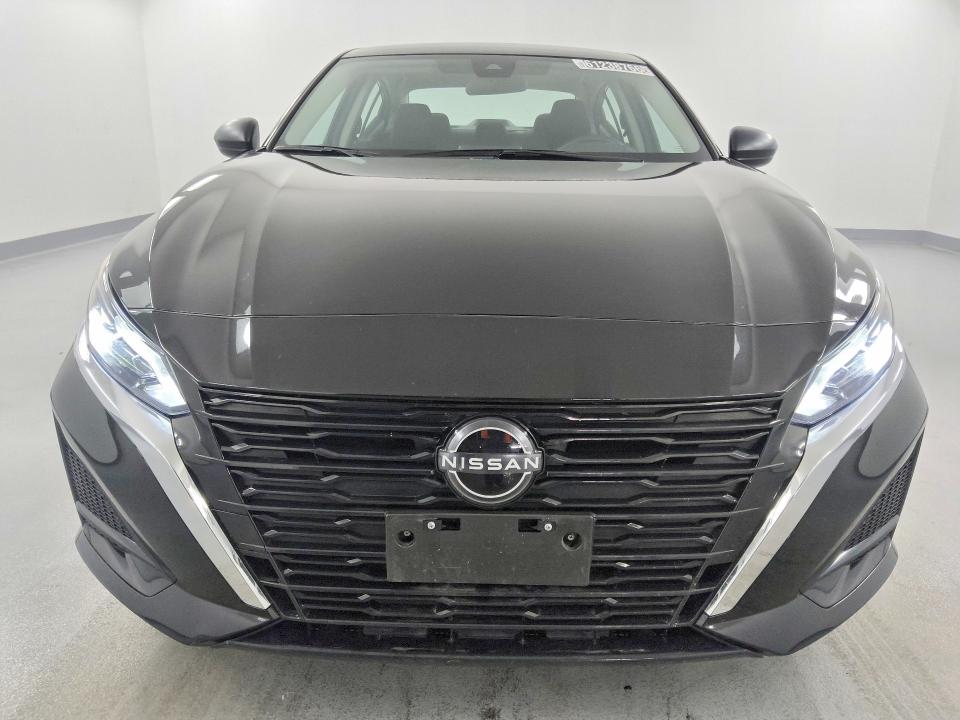 61238766 :رقم المزاد ، 1N4BL4DV0SN385990 vin ، 2025 Nissan Altima مزاد بيع