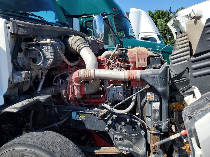 Продажа на аукционе авто 2015 Peterbilt 579, vin: 1XPBA48XXFD299365, номер лота: 57896486