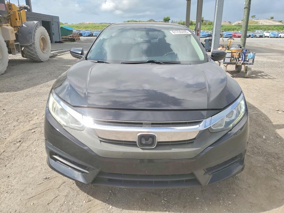 Aukcja sprzedaży 2018 Honda Civic, vin: 2HGFC2F55JH558215, numer aukcji: 61735446