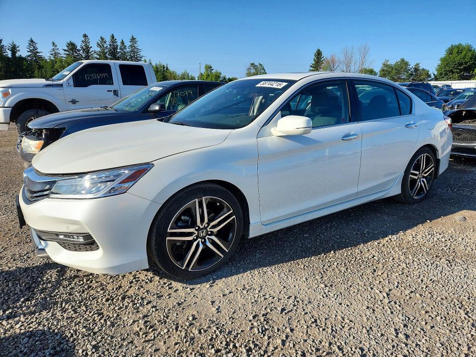 Auction sale of the 2017 Honda Accord, vin: 1HGCR2F09HA807713, lot number: 58744216