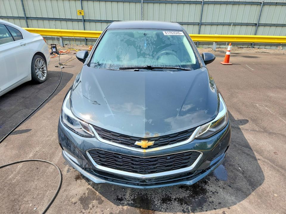 Продаж на аукціоні авто 2018 Chevrolet Cruze, vin: 1G1BE5SM2J7199612, номер лоту: 61763546