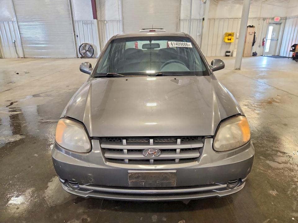 61409886 :رقم المزاد ، KMHCG45C65U600505 vin ، 2005 Hyundai Accent مزاد بيع