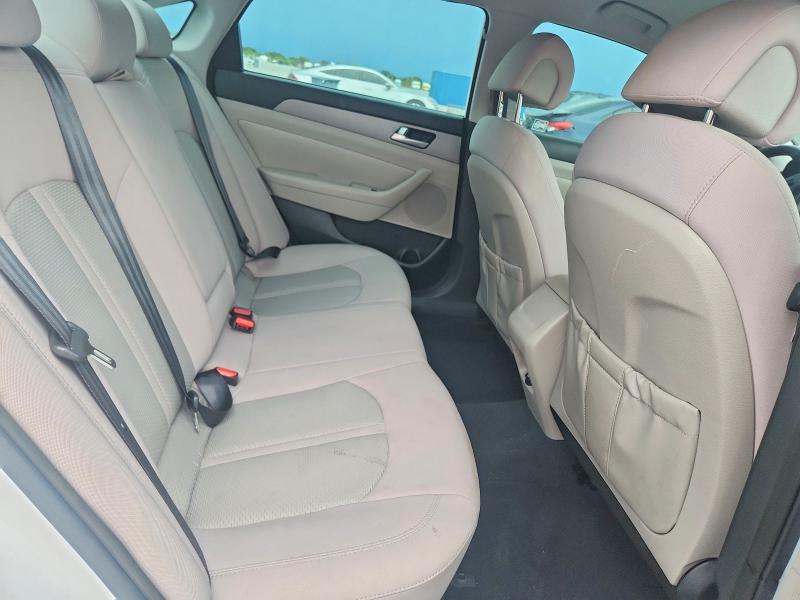 2015 Hyundai Sonata მანქანა იყიდება აუქციონზე, vin: 5NPE24AF0FH171708, აუქციონის ნომერი: 61520886