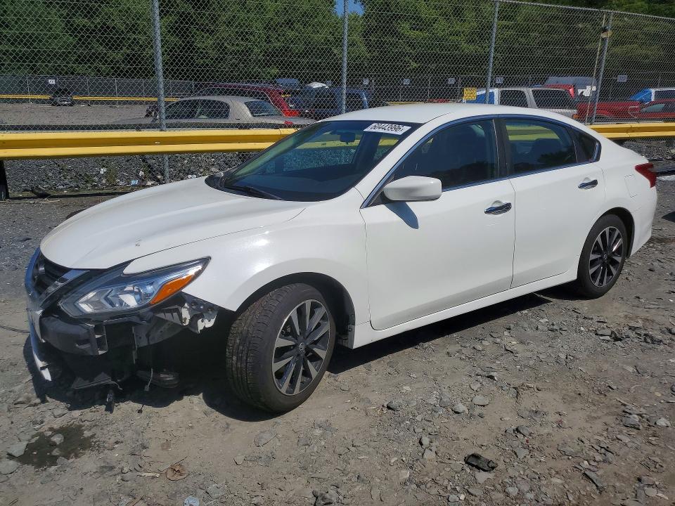 2018 Nissan Altima მანქანა იყიდება აუქციონზე, vin: 1N4AL3AP5JC205277, აუქციონის ნომერი: 60443996