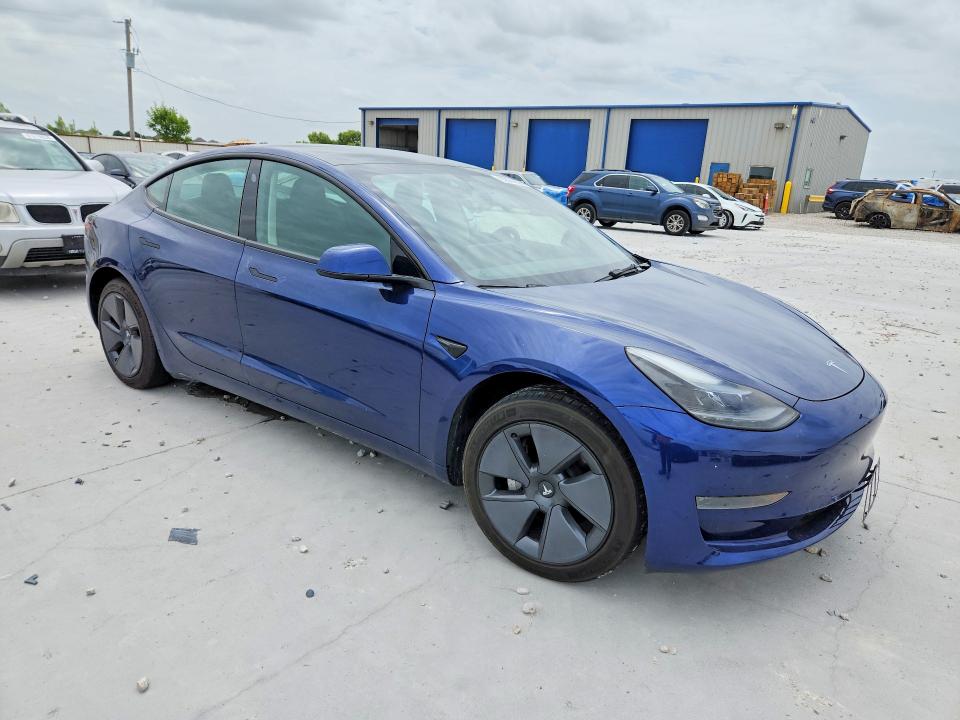 Auction sale of the 2023 Tesla Model 3, vin: 5YJ3E1EA0PF483250, lot number: 60868806