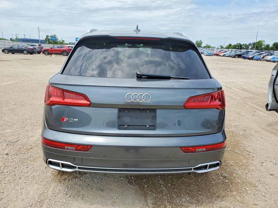 59956386 :رقم المزاد ، WA1C4AFY7J2052147 vin ، 2018 Audi Sq5 مزاد بيع