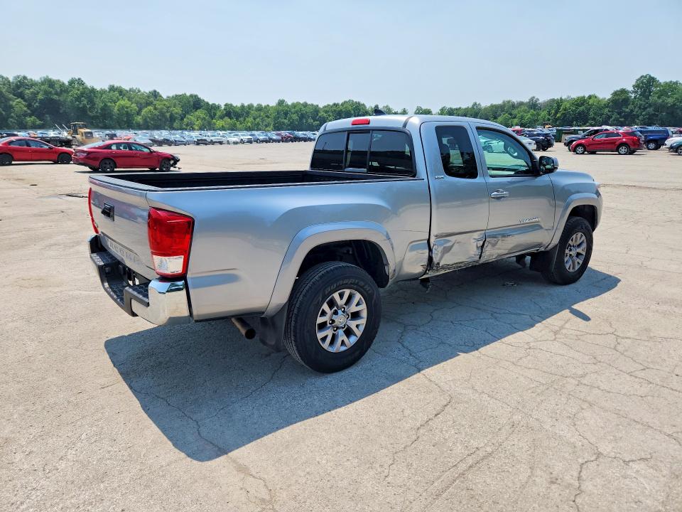 2017 Toyota Tacoma მანქანა იყიდება აუქციონზე, vin: 5TFSX5EN8HX056647, აუქციონის ნომერი: 61207786