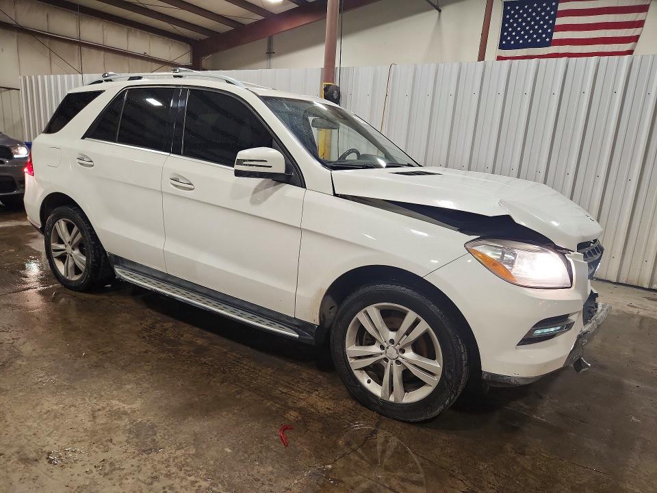 61967166 :رقم المزاد ، 4JGDA5HB1FA565387 vin ، 2015 Mercedes-benz Ml مزاد بيع