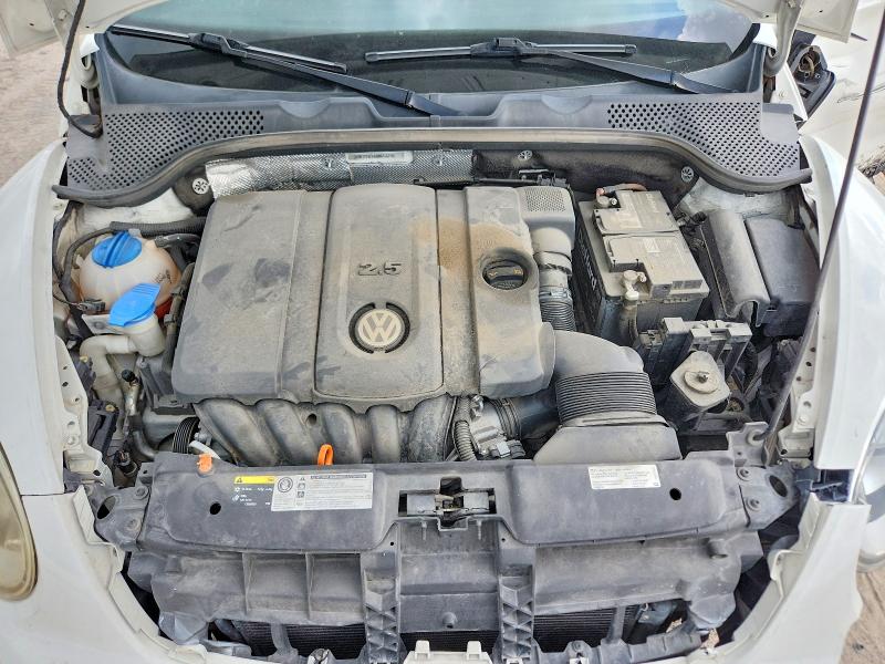 2013 Volkswagen Beetle მანქანა იყიდება აუქციონზე, vin: 3VWFP7AT4DM654796, აუქციონის ნომერი: 60019886