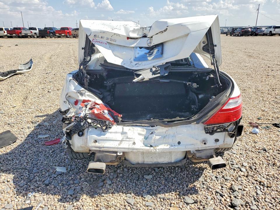 Aukcja sprzedaży 2016 Mercedes-benz Slk, vin: WDDPK3JA1GF121215, numer aukcji: 62443466