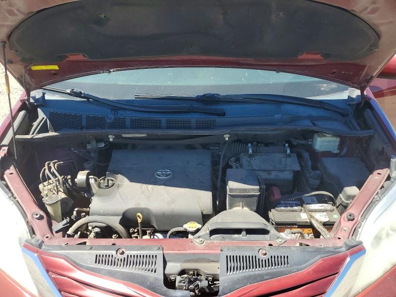 Продаж на аукціоні авто 2015 Toyota Sienna, vin: 5TDKK3DC9FS589242, номер лоту: 61323226