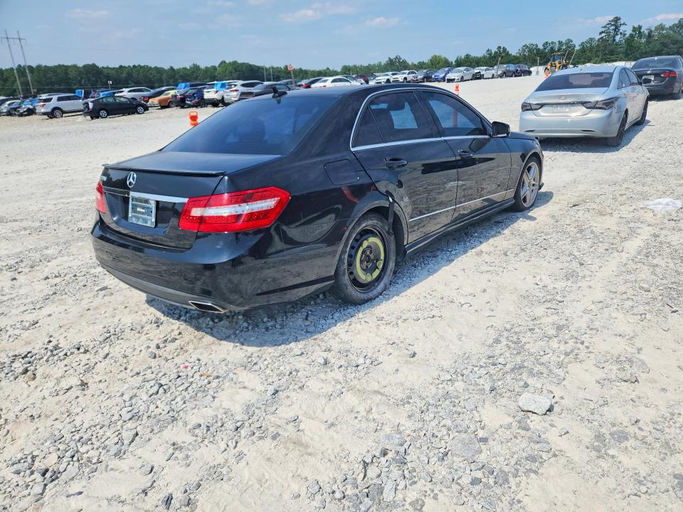 62710506 :رقم المزاد ، WDDHF5GB0BA472062 vin ، 2011 Mercedes-benz E مزاد بيع