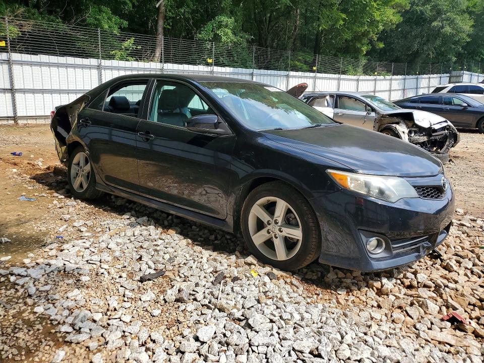 2013 Toyota Camry მანქანა იყიდება აუქციონზე, vin: 4T1BF1FK6DU283956, აუქციონის ნომერი: 62503316