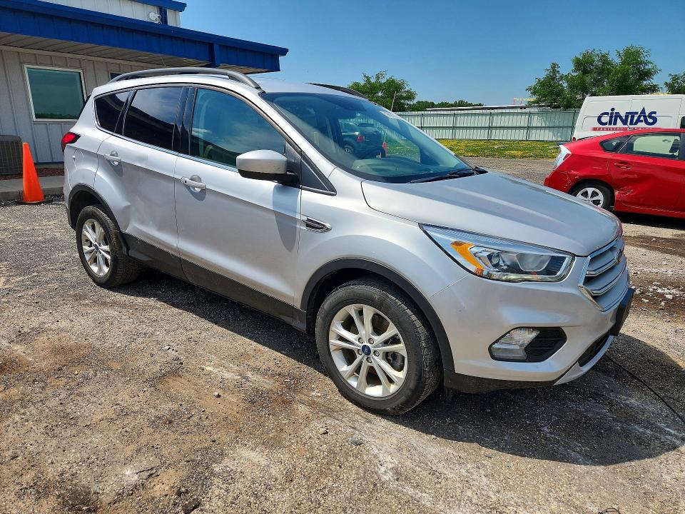 2019 Ford Escape მანქანა იყიდება აუქციონზე, vin: 1FMCU9HD9KUA35589, აუქციონის ნომერი: 59892326