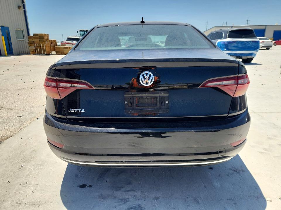 60683116 :رقم المزاد ، 3VWC57BU2KM072757 vin ، 2019 Volkswagen Jetta مزاد بيع