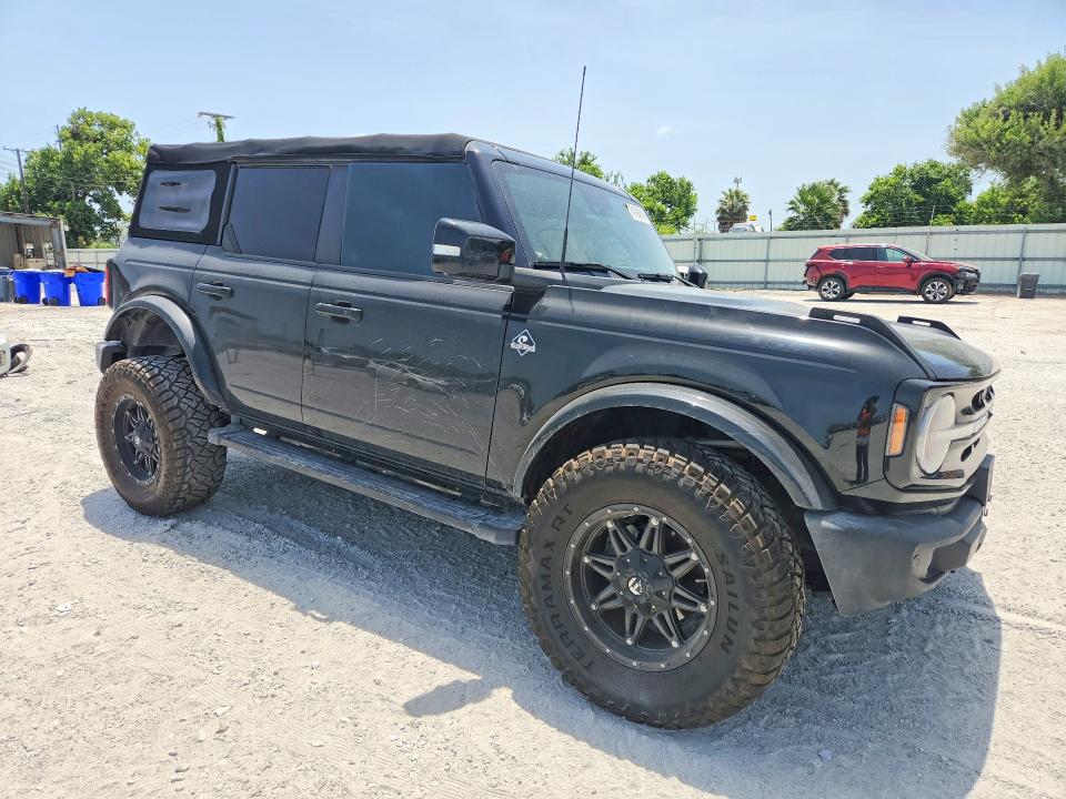 Продаж на аукціоні авто 2022 Ford Bronco, vin: 1FMDE5BH3NLB16362, номер лоту: 61994816