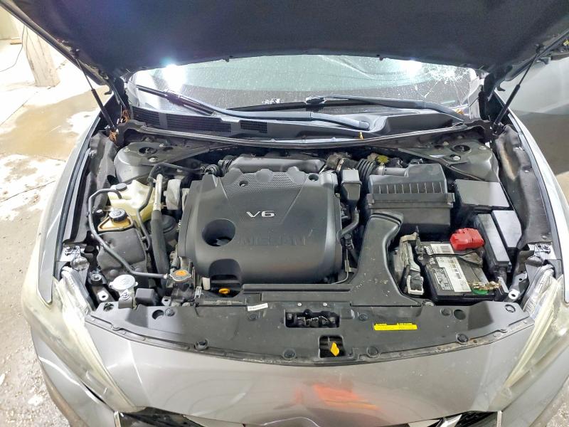 60005886 :رقم المزاد ، 1N4AA6AP8GC412262 vin ، 2016 Nissan Maxima مزاد بيع