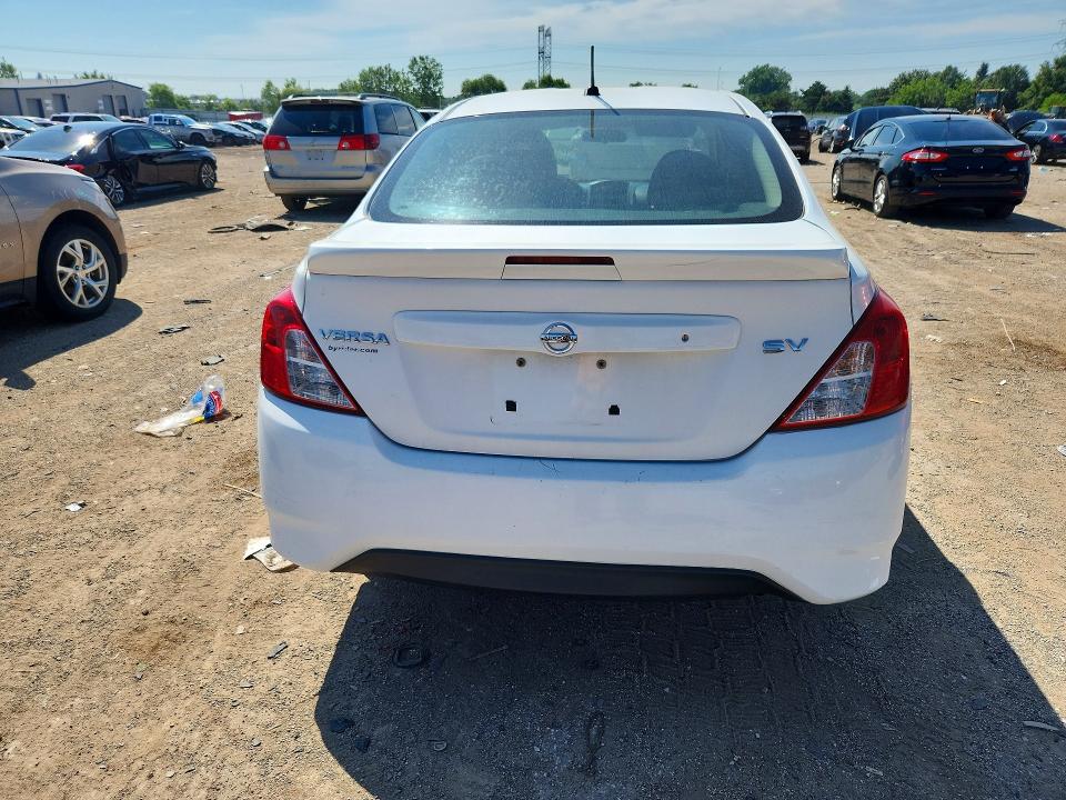 60001346 :رقم المزاد ، 3N1CN7AP0HL804657 vin ، 2017 Nissan Versa مزاد بيع