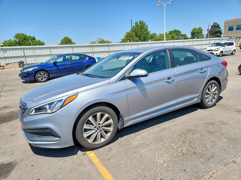 2015 Hyundai Sonata მანქანა იყიდება აუქციონზე, vin: 5NPE34AF8FH099041, აუქციონის ნომერი: 60896746
