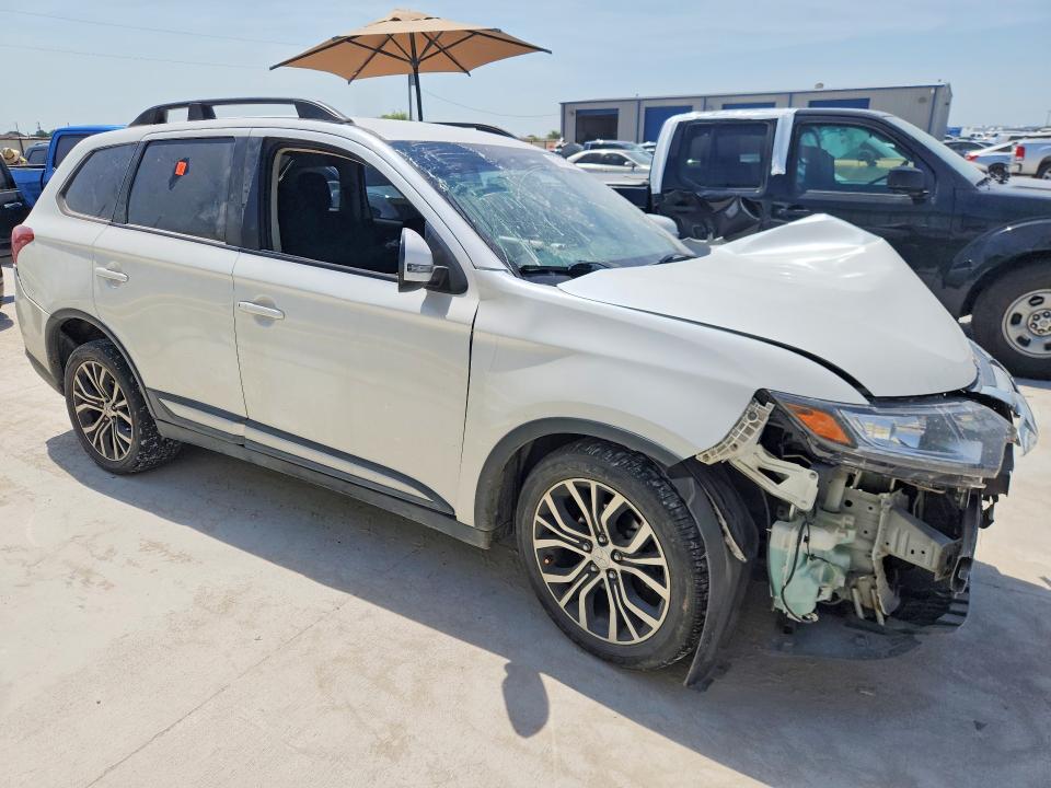 2018 Mitsubishi Outlander მანქანა იყიდება აუქციონზე, vin: JA4AZ3A30JZ006800, აუქციონის ნომერი: 62718346