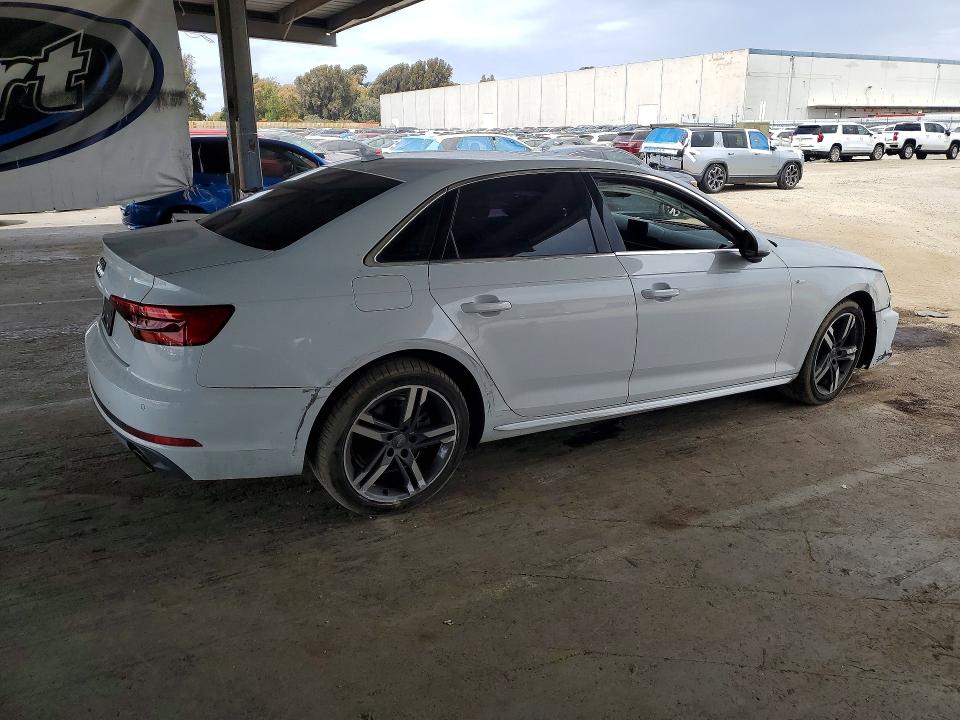 Aukcja sprzedaży 2017 Audi A4, vin: WAULMAF45HN069201, numer aukcji: 61902056