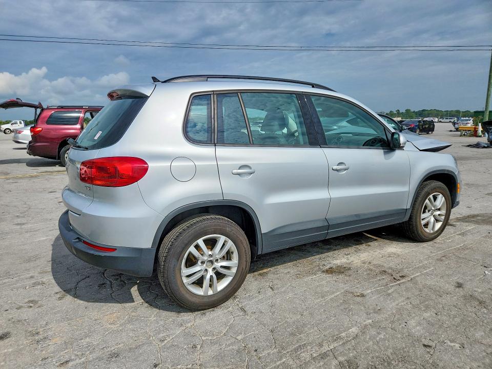 2017 Volkswagen Tiguan მანქანა იყიდება აუქციონზე, vin: WVGAV7AX9HK027381, აუქციონის ნომერი: 59716066