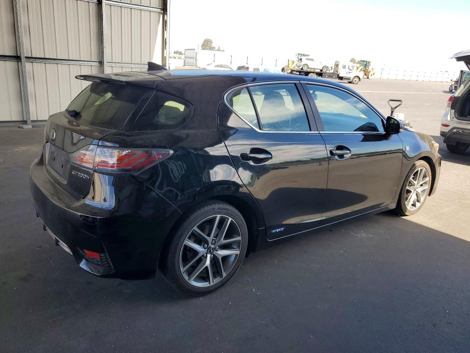 60142116 :رقم المزاد ، JTHKD5BH5F2223529 vin ، 2015 Lexus Ct مزاد بيع