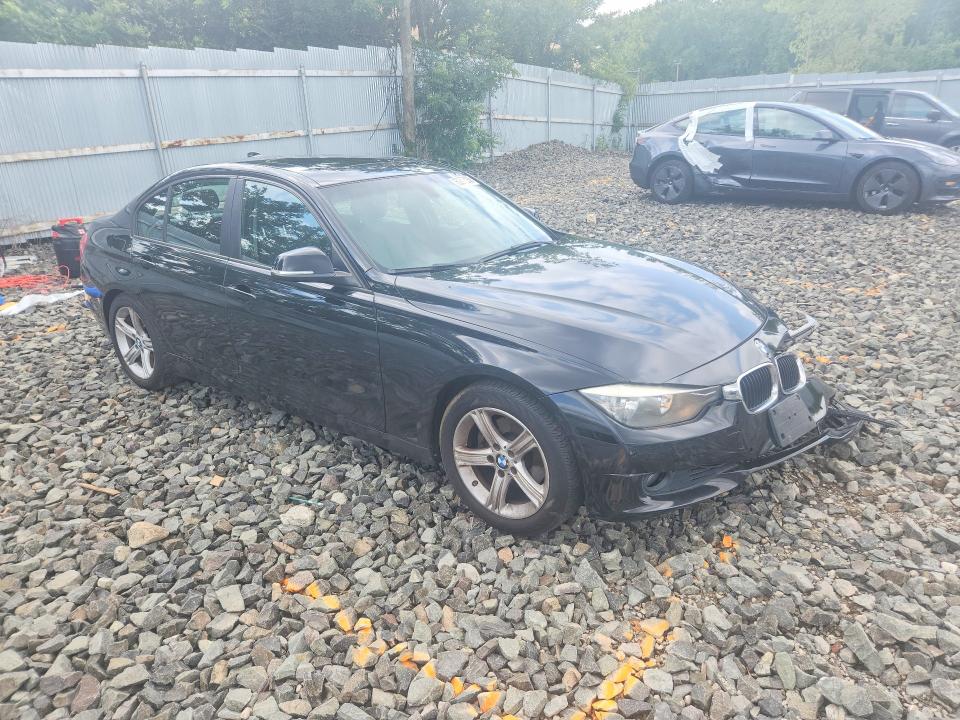 2014 Bmw 328 მანქანა იყიდება აუქციონზე, vin: WBA3C1C58EK111308, აუქციონის ნომერი: 62878236