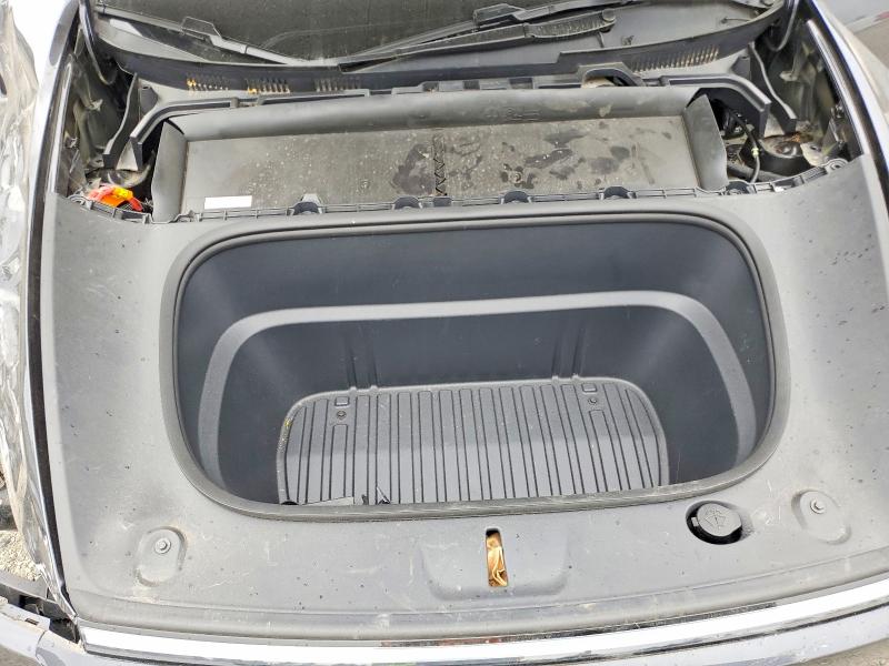 59714686 :رقم المزاد ، 7SAYGDEE4TF356907 vin ، 2026 Tesla Model Y مزاد بيع