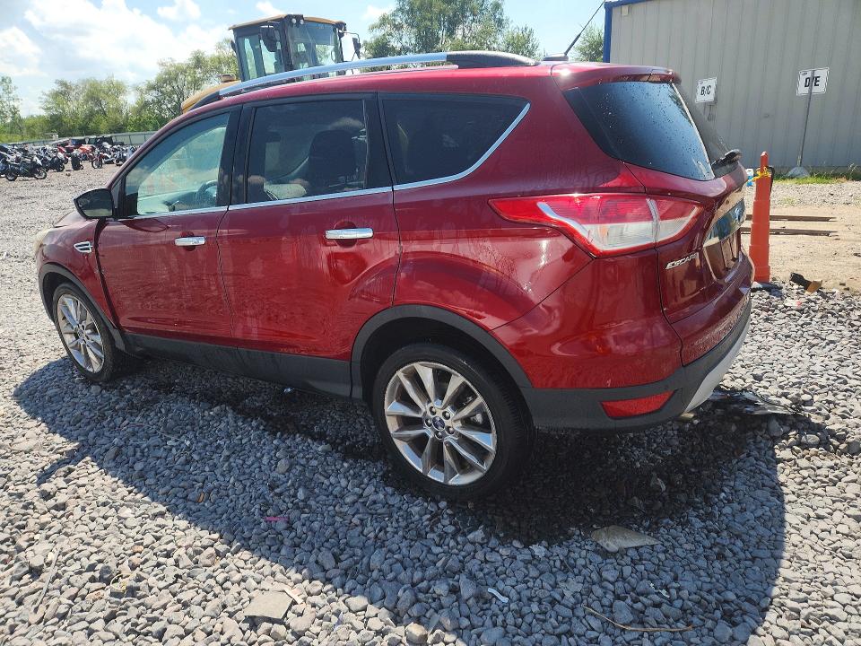 61738456 :رقم المزاد ، 1FMCU0GX4FUC21604 vin ، 2015 Ford Escape مزاد بيع