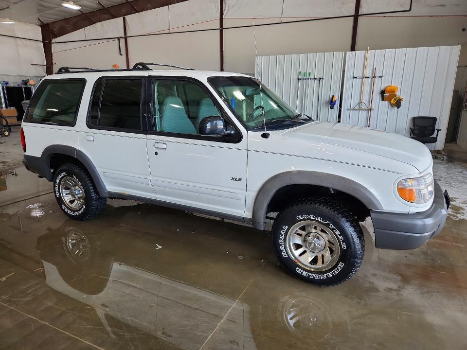 62444266 :رقم المزاد ، 1FMZU34X0XZB41382 vin ، 1999 Ford Explorer مزاد بيع