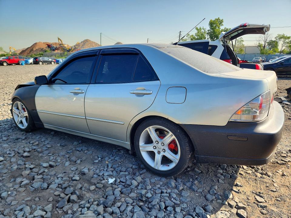 Aukcja sprzedaży 2001 Lexus Is, vin: JTHBD182210011722, numer aukcji: 61943976