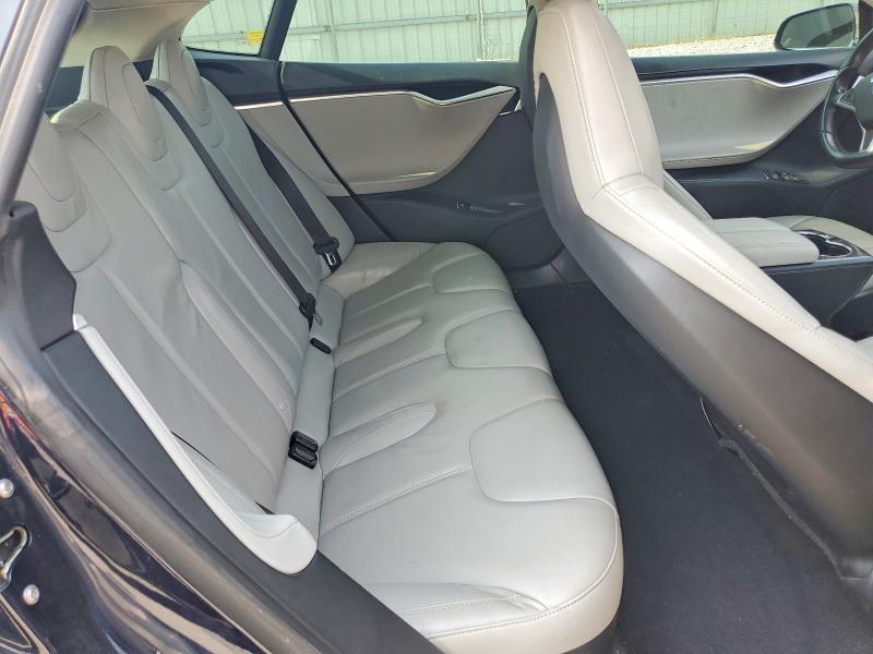61347126 :رقم المزاد ، 5YJSA1H16EFP46759 vin ، 2014 Tesla Model S مزاد بيع