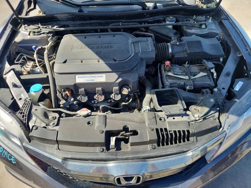 Продаж на аукціоні авто 2017 Honda Accord, vin: 1HGCT2B87HA004038, номер лоту: 58946786