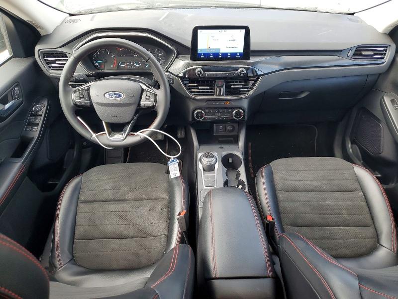 2022 Ford Escape მანქანა იყიდება აუქციონზე, vin: 1FMCU9H97NUB83045, აუქციონის ნომერი: 61603096