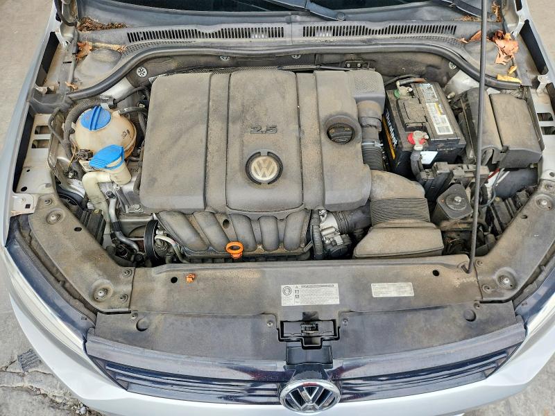 62709406 :رقم المزاد ، 3VWDP7AJ8CM377445 vin ، 2012 Volkswagen Jetta مزاد بيع