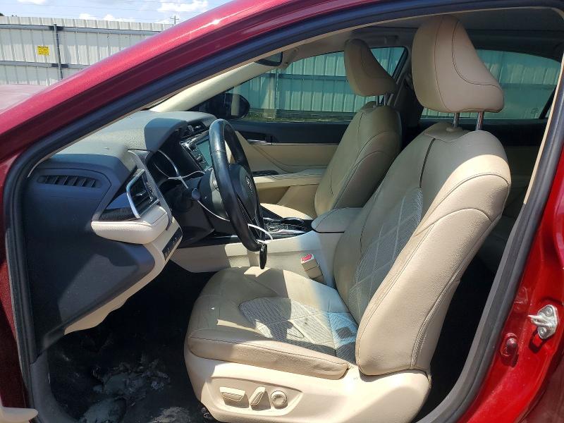 60249416 :رقم المزاد ، 4T1B11HK0JU538835 vin ، 2018 Toyota Camry مزاد بيع
