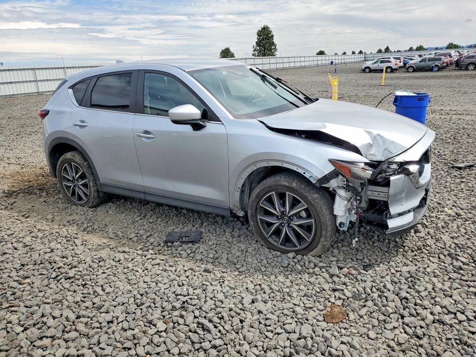 2018 Mazda Cx-5 მანქანა იყიდება აუქციონზე, vin: JM3KFACM5J1422473, აუქციონის ნომერი: 61121106