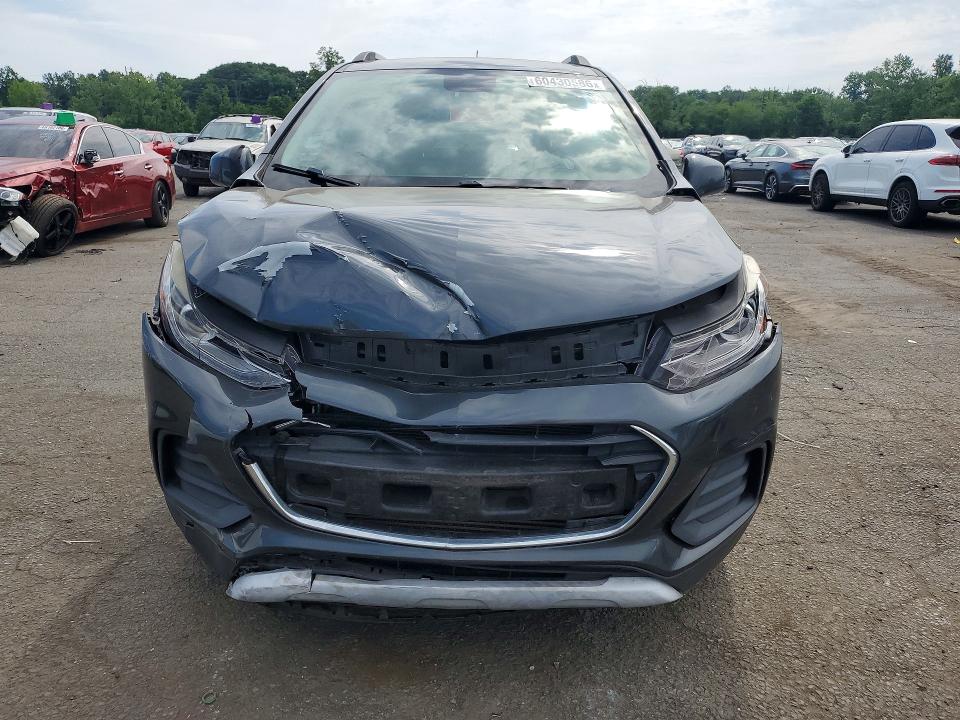 60430586 :رقم المزاد ، KL7CJPSB6HB103891 vin ، 2017 Chevrolet Trax مزاد بيع