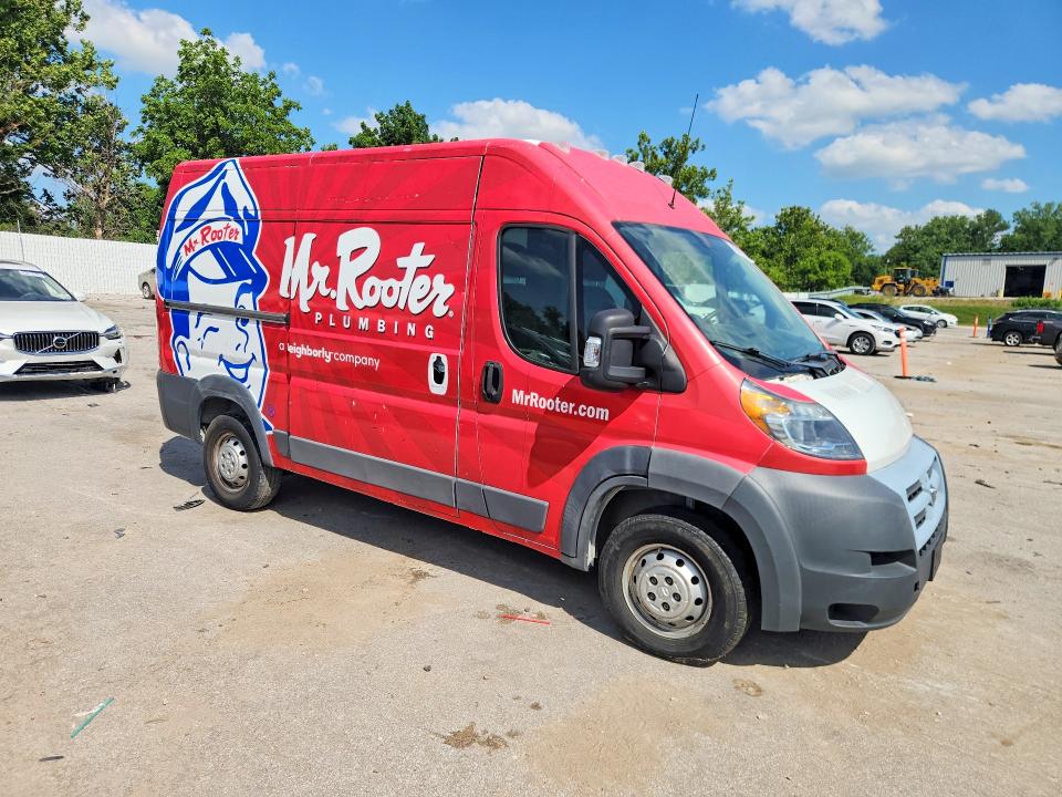 58583826 :رقم المزاد ، 3C6TRVCG4HE528031 vin ، 2017 Ram Promaster 2500 مزاد بيع