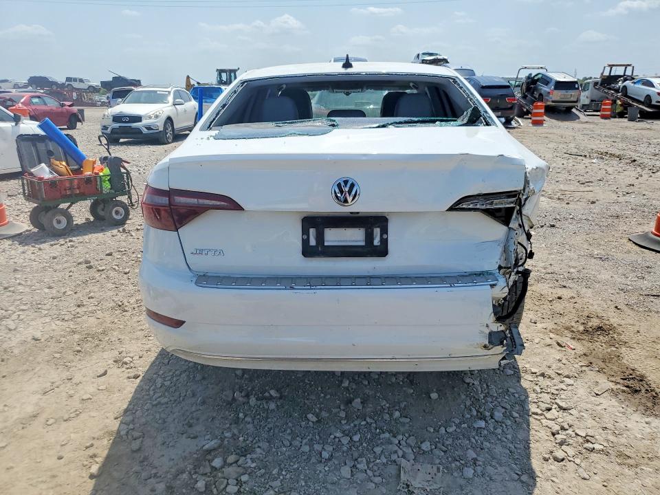 61067496 :رقم المزاد ، 3VWC57BU7MM048649 vin ، 2021 Volkswagen Jetta مزاد بيع