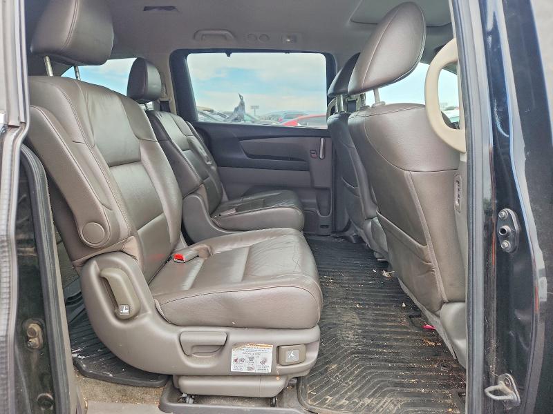 60862106 :رقم المزاد ، 5FNRL5H68DB045909 vin ، 2013 Honda Odyssey مزاد بيع