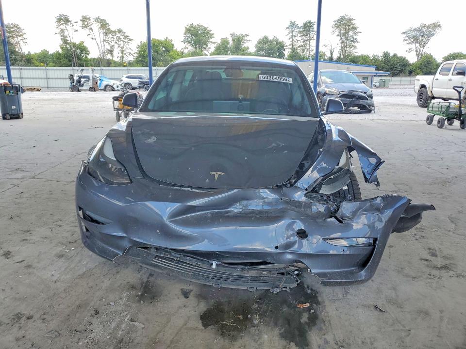 60364956 :رقم المزاد ، 5YJ3E1EB1MF923867 vin ، 2021 Tesla Model 3 مزاد بيع