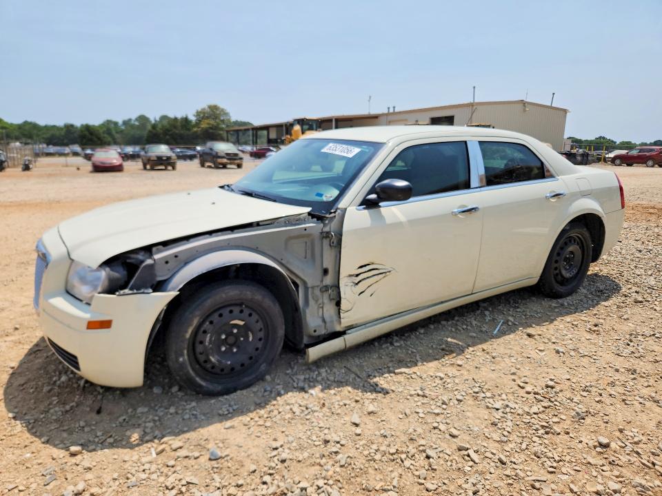 2008 Chrysler 300 მანქანა იყიდება აუქციონზე, vin: 2C3LA43R68H293023, აუქციონის ნომერი: 63531056