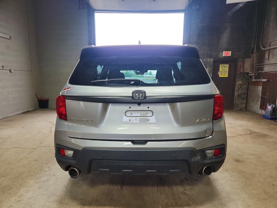Продаж на аукціоні авто 2023 Honda Passport, vin: 5FNYF8H5XPB006657, номер лоту: 58803386