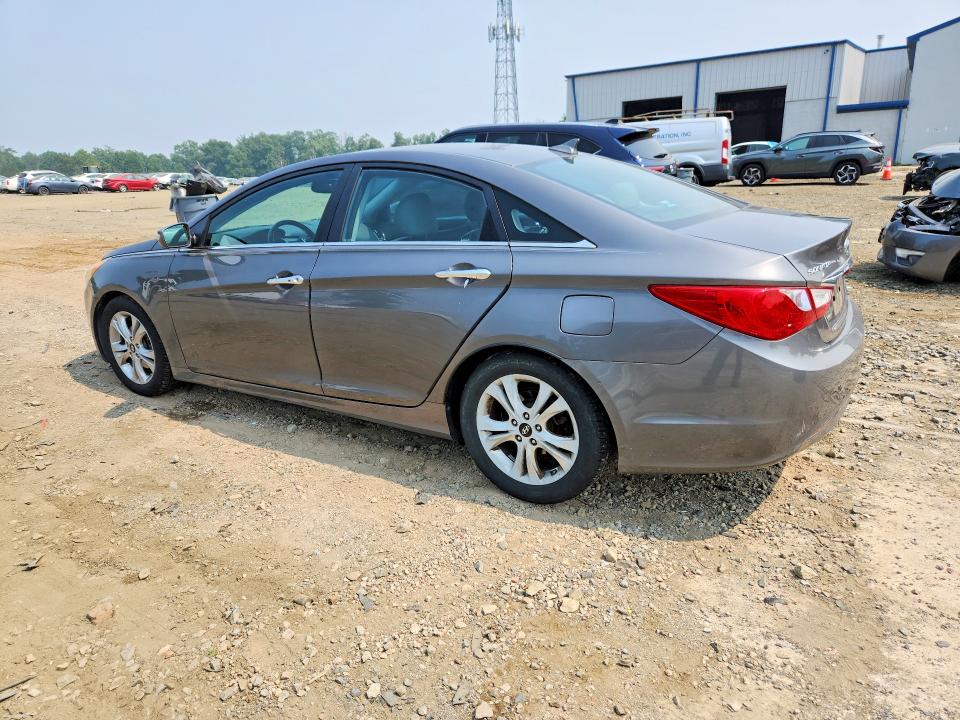 2011 Hyundai Sonata მანქანა იყიდება აუქციონზე, vin: 5NPEC4AC0BH123137, აუქციონის ნომერი: 61042956