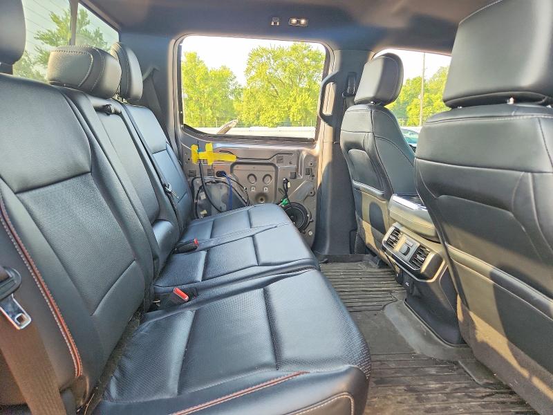 60842876 :رقم المزاد ، 1FTEW1EP7NFA53573 vin ، 2022 Ford F150 مزاد بيع