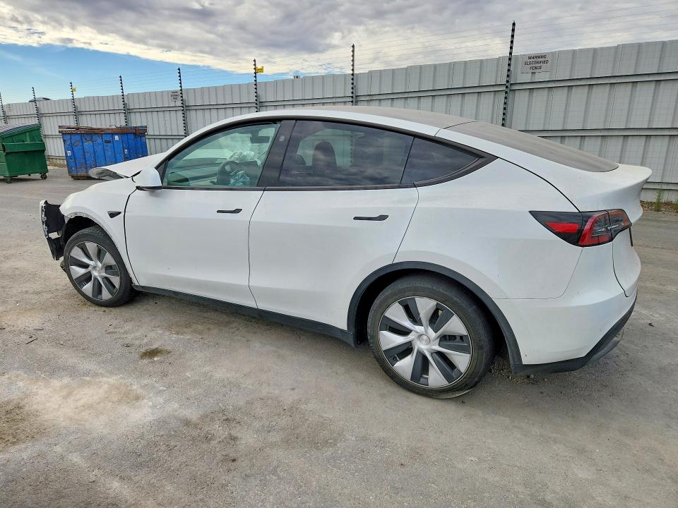 61666016 :رقم المزاد ، 7SAYGDED2RF035707 vin ، 2024 Tesla Model Y مزاد بيع